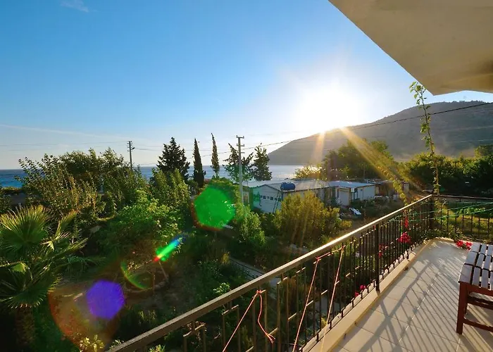 Konukevi Poyraz Mesudiye (Datca)